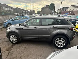 Used 2017 Land Rover Range Rover Evoque Se Tech Grey - Interior and Exterior details 6