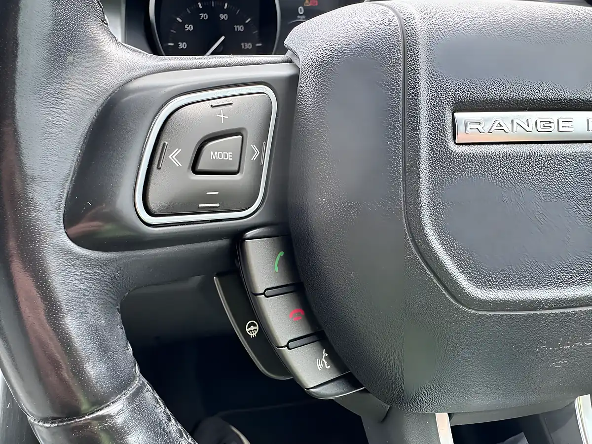 Used 2017 Land Rover Range Rover Evoque Se Tech Grey - Interior and Exterior details 18