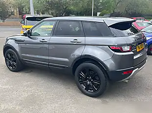 Used 2017 Land Rover Range Rover Evoque Se Tech Grey - Interior and Exterior details 7