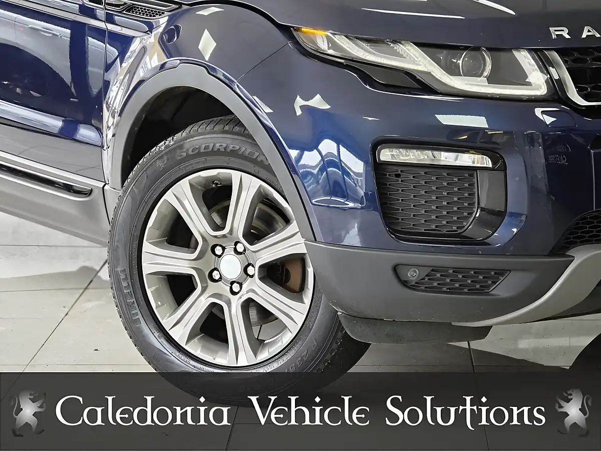 Used 2017 Land Rover Range Rover Evoque Se Tech Loire Blue Metallic - Interior and Exterior details 6