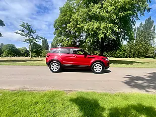 Used 2017 Land Rover Range Rover Evoque Se Tech Red - Interior and Exterior details 3