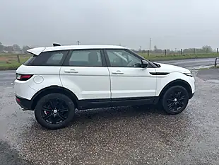 Used 2017 Land Rover Range Rover Evoque Se Tech White - Interior and Exterior details 3