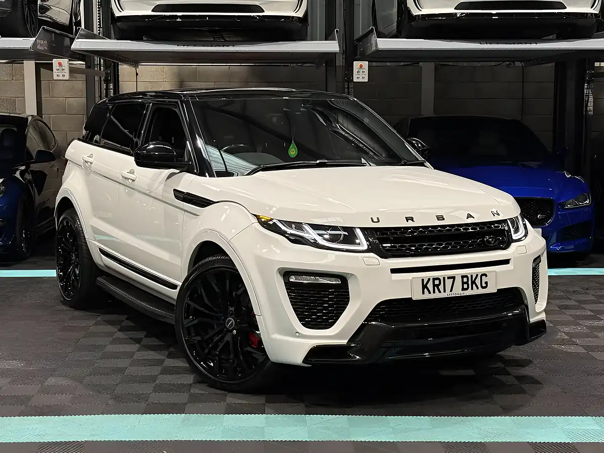Used 2017 Land Rover Range Rover Evoque Se Tech White - Front View