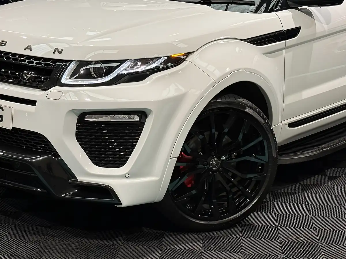 Used 2017 Land Rover Range Rover Evoque Se Tech White - Interior and Exterior details 12