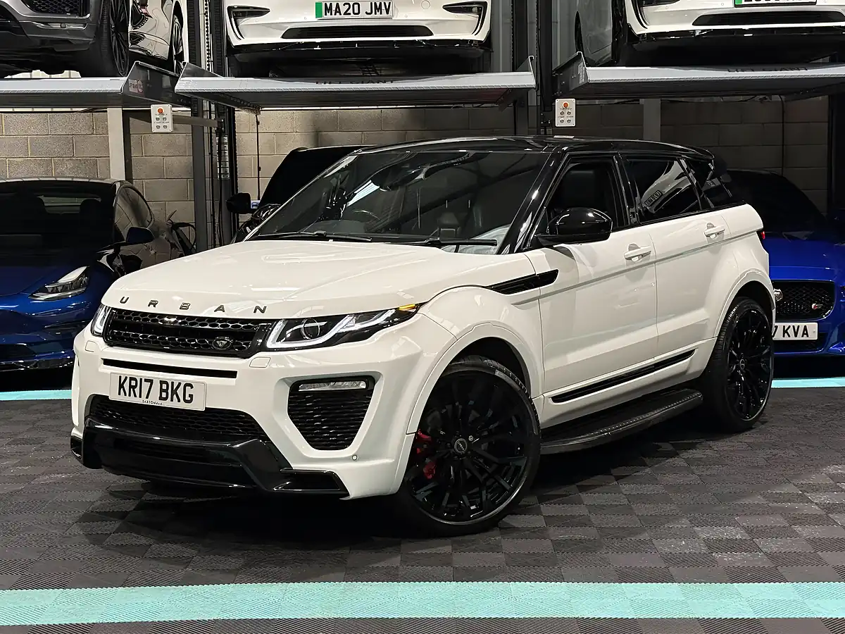 Used 2017 Land Rover Range Rover Evoque Se Tech White - Interior and Exterior details 5