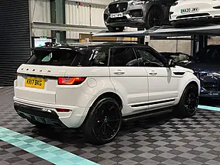 Used 2017 Land Rover Range Rover Evoque Se Tech White - Interior and Exterior details 9