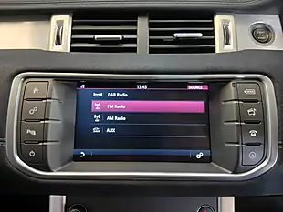 Used 2017 Land Rover Range Rover Evoque Se Tech White - Interior and Exterior details 17