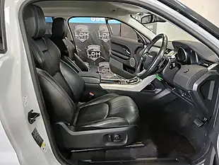 Used 2017 Land Rover Range Rover Evoque Se Tech White - Interior and Exterior details 9