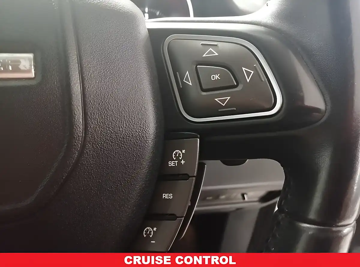 Used 2017 Land Rover Range Rover Evoque Se Tech White - Interior and Exterior details 9