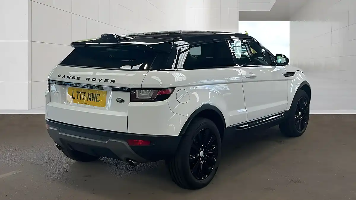 Used 2017 Land Rover Range Rover Evoque Se Tech White - Interior and Exterior details 2