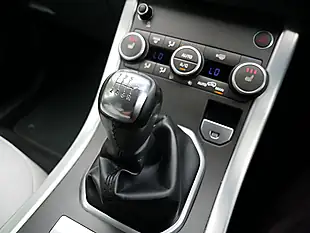 Used 2017 Land Rover Range Rover Evoque Se White - Interior and Exterior details 19