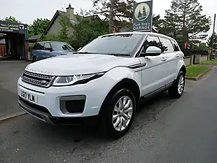 Used 2017 Land Rover Range Rover Evoque Se White - Interior and Exterior details 4