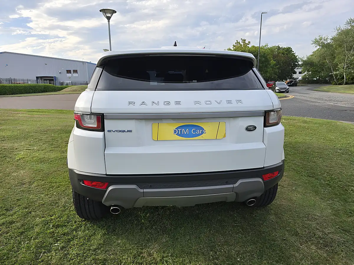 Used 2017 Land Rover Range Rover Evoque Se White - Interior and Exterior details 15