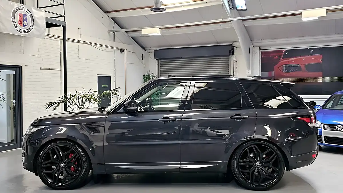 Used 2017 Land Rover Range Rover Sport Autobiography Dynamic Grey - Interior and Exterior details 6