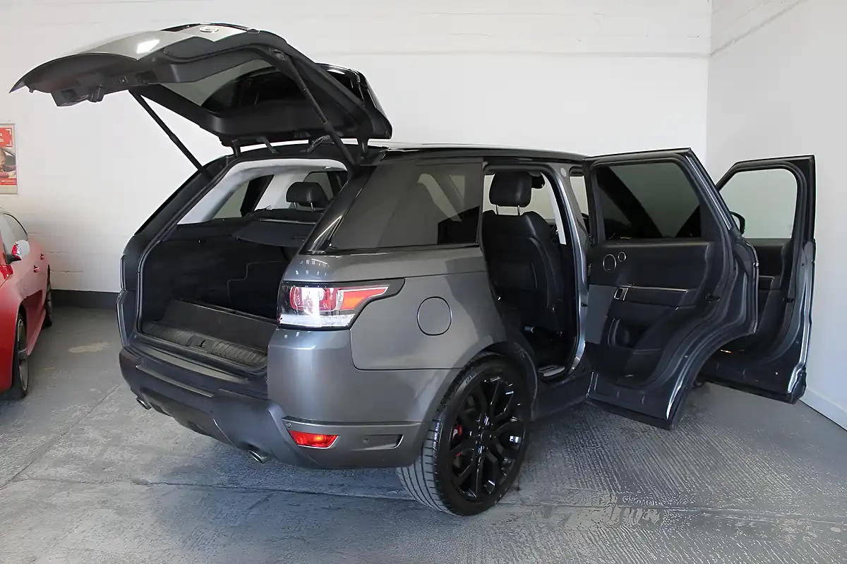 Used 2017 Land Rover Range Rover Sport Autobiography Dynamic Grey - Interior and Exterior details 11