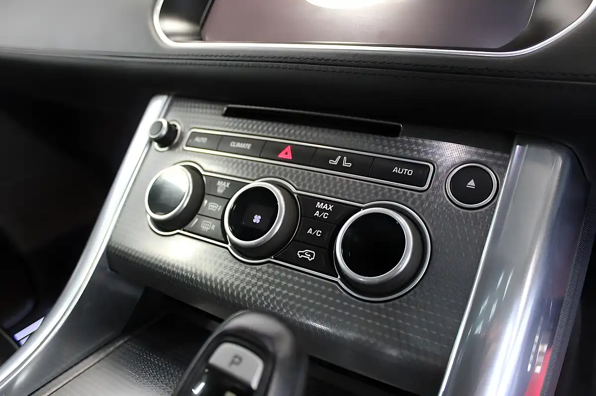 Used 2017 Land Rover Range Rover Sport Autobiography Dynamic Grey - Interior and Exterior details 16