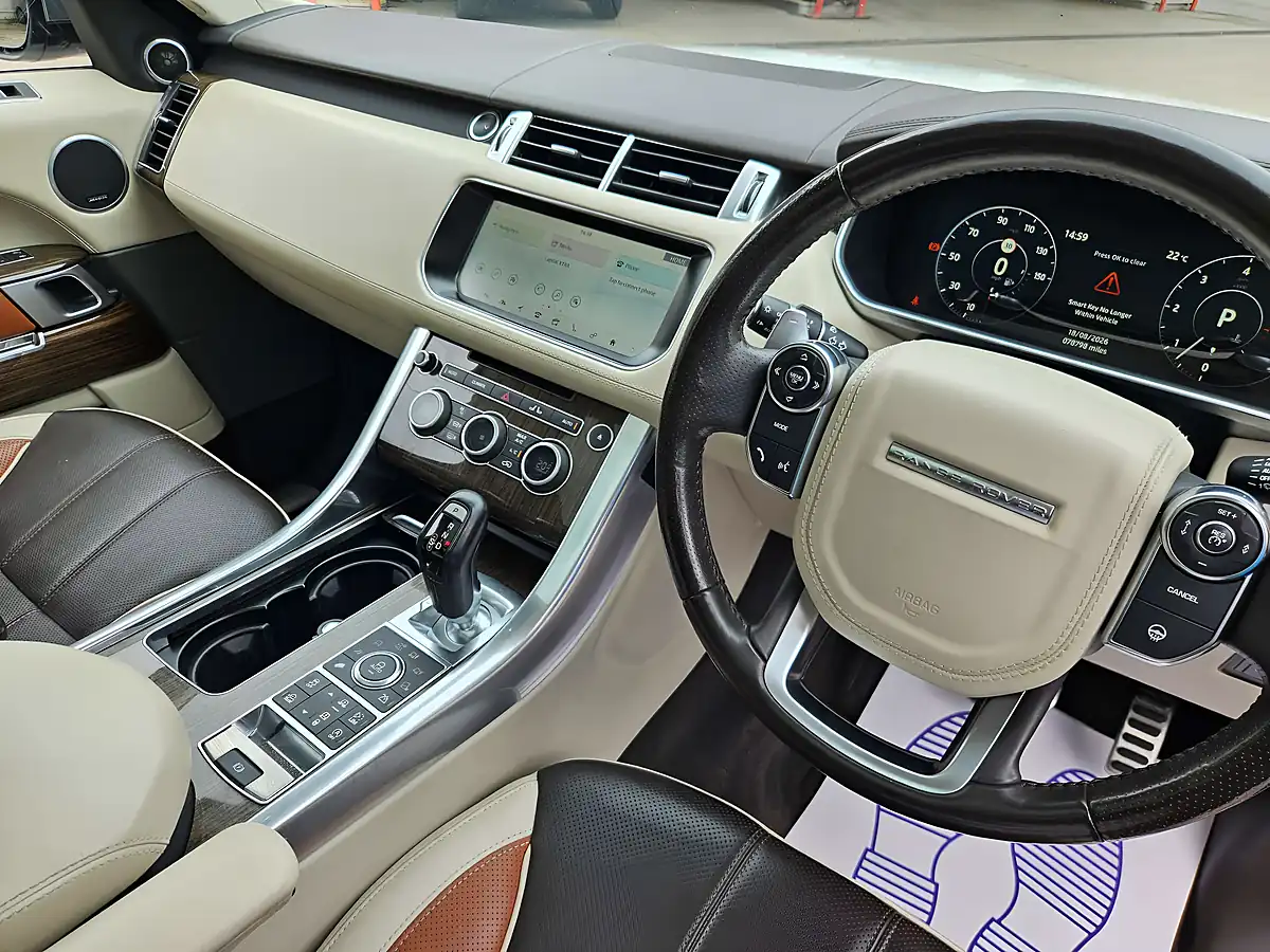 Used 2017 Land Rover Range Rover Sport Autobiography Dynamic White - Interior and Exterior details 17