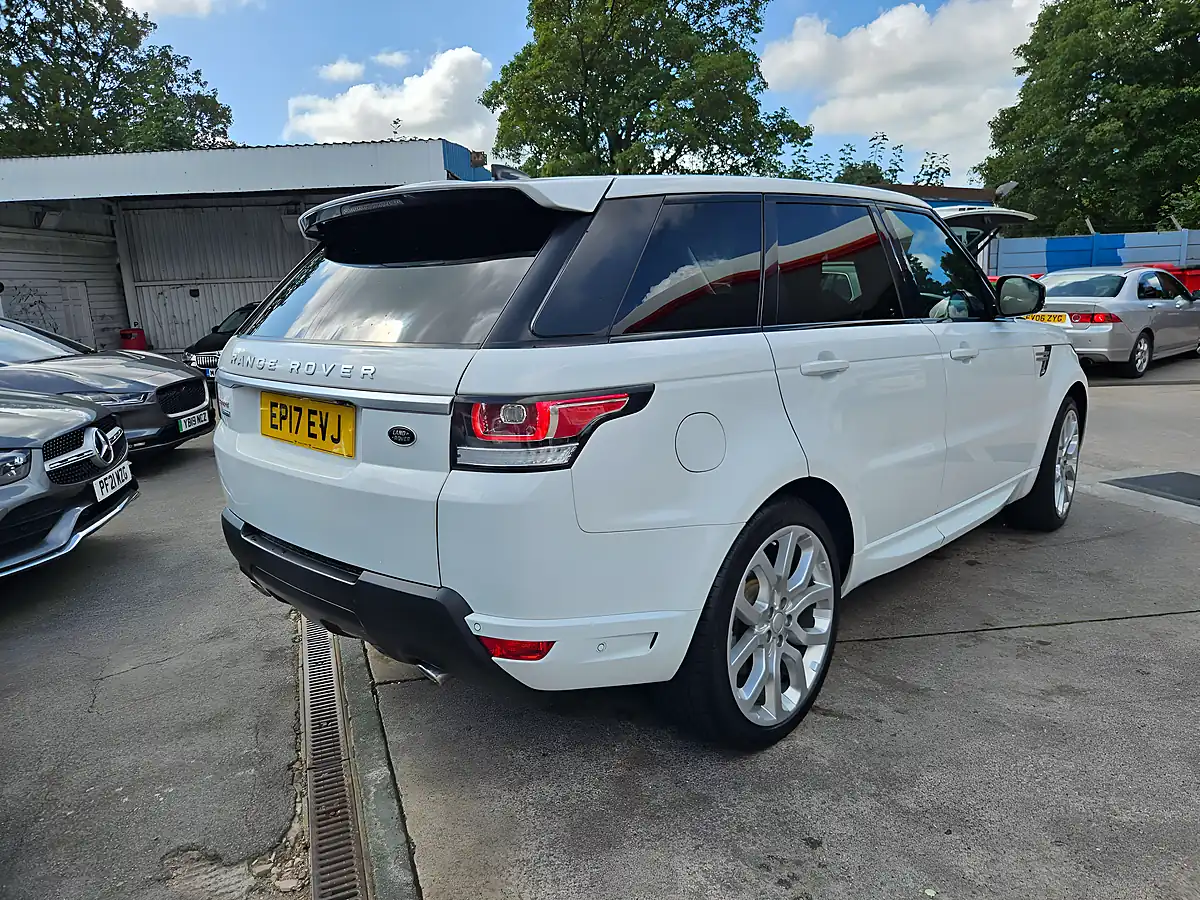 Used 2017 Land Rover Range Rover Sport Autobiography Dynamic White - Interior and Exterior details 9