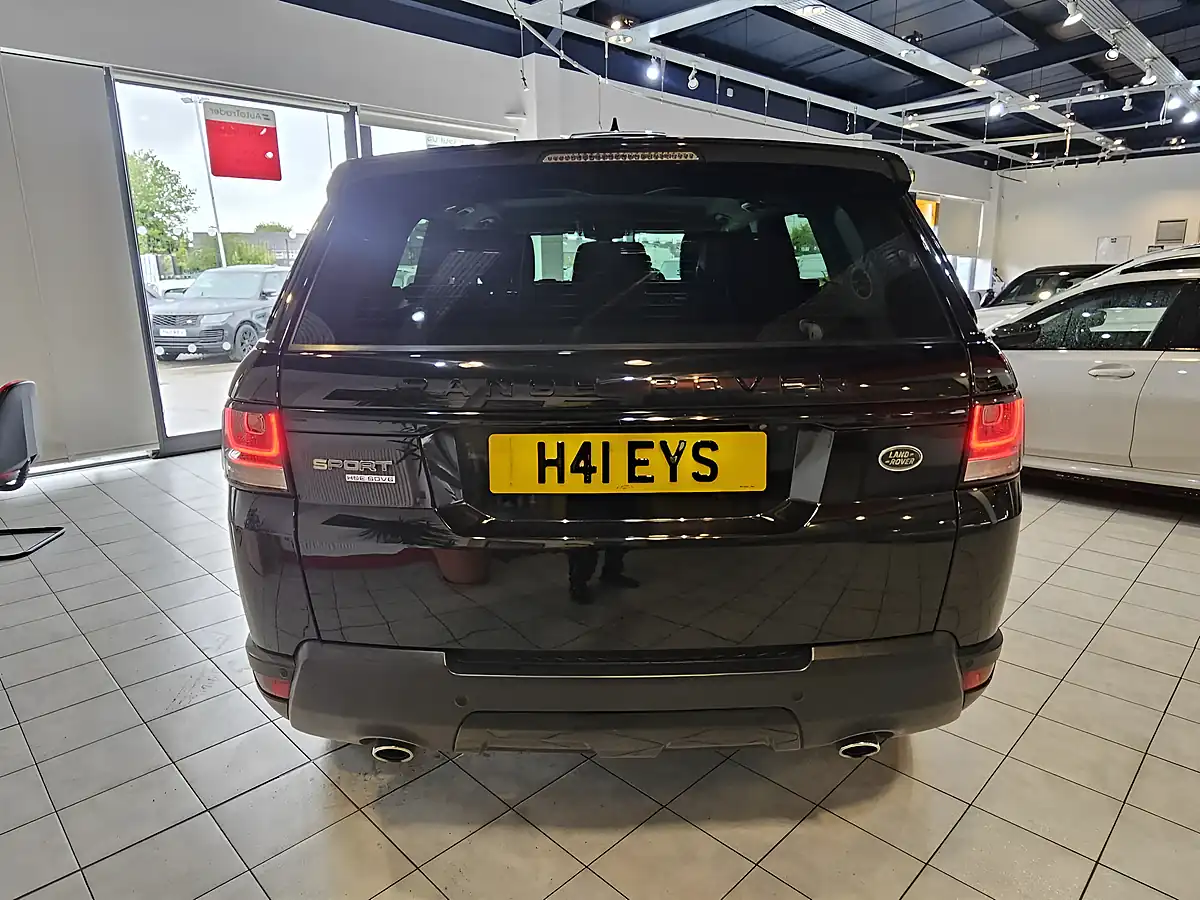 Used 2017 Land Rover Range Rover Sport Hse Black - Interior and Exterior details 6