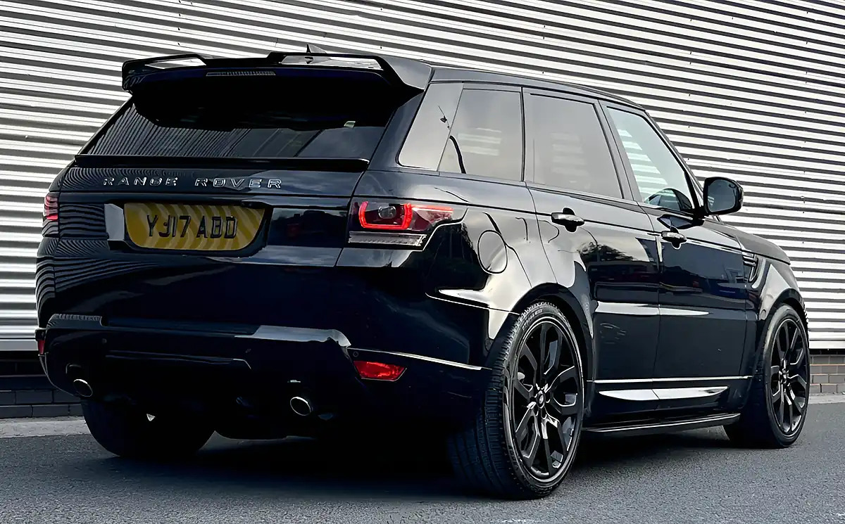 Used 2017 Land Rover Range Rover Sport Hse Black - Interior and Exterior details 17