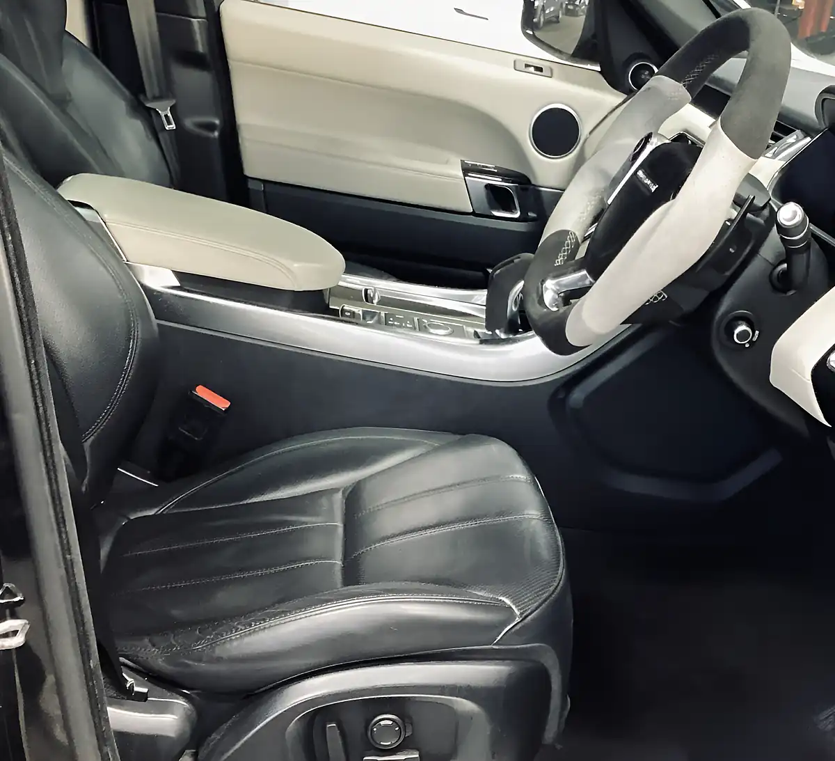 Used 2017 Land Rover Range Rover Sport Hse Black - Interior and Exterior details 20