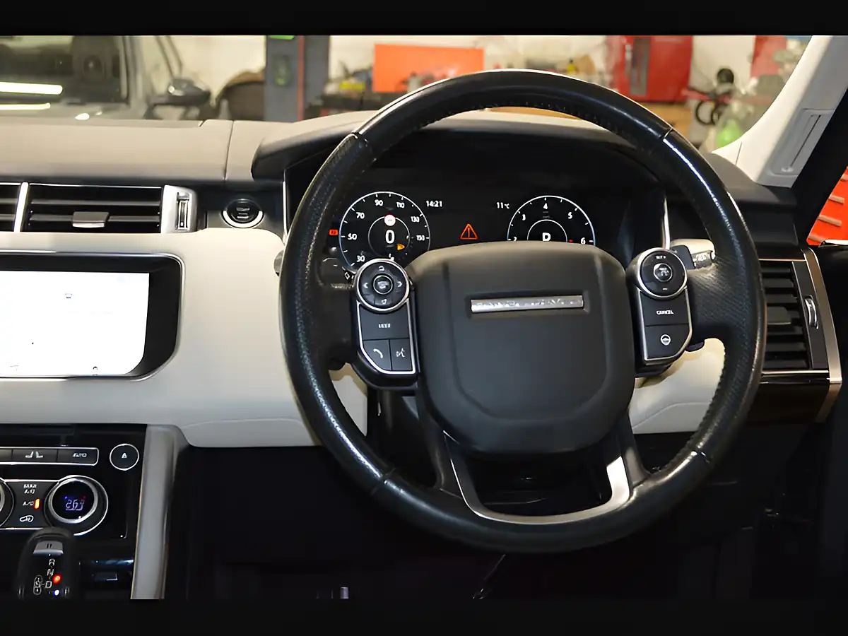 Used 2017 Land Rover Range Rover Sport Hse Carpathian Grey - Interior and Exterior details 10