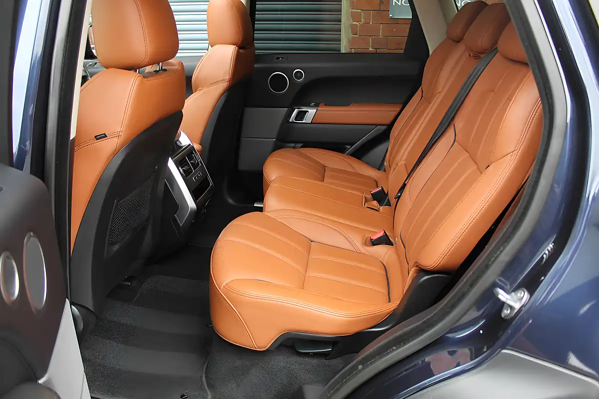 Used 2017 Land Rover Range Rover Sport Hse Dynamic Blue - Interior and Exterior details 17