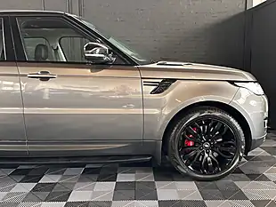 Used 2017 Land Rover Range Rover Sport Hse Dynamic Carpathian Grey Metallic - Interior and Exterior details 15