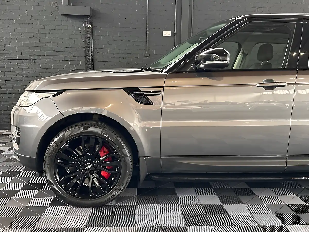 Used 2017 Land Rover Range Rover Sport Hse Dynamic Carpathian Grey Metallic - Interior and Exterior details 5