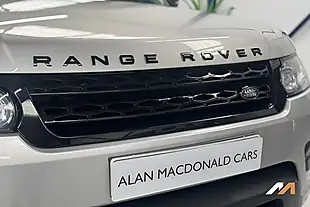 Used 2017 Land Rover Range Rover Sport Hse Dynamic Gold - Interior and Exterior details 13