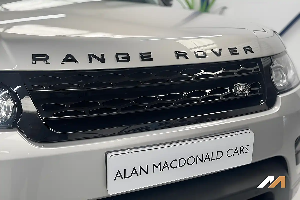 Used 2017 Land Rover Range Rover Sport Hse Dynamic Gold - Interior and Exterior details 13