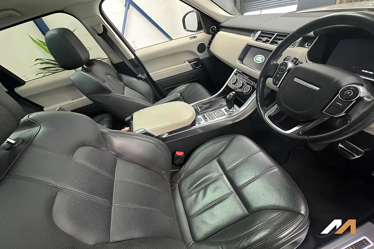 Used 2017 Land Rover Range Rover Sport Hse Dynamic Gold - Interior and Exterior details 17