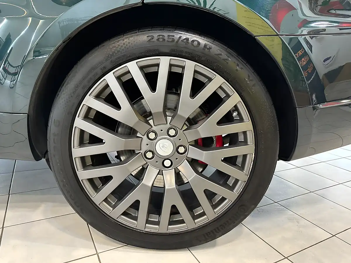 Used 2017 Land Rover Range Rover Sport Hse Dynamic Green - Interior and Exterior details 18