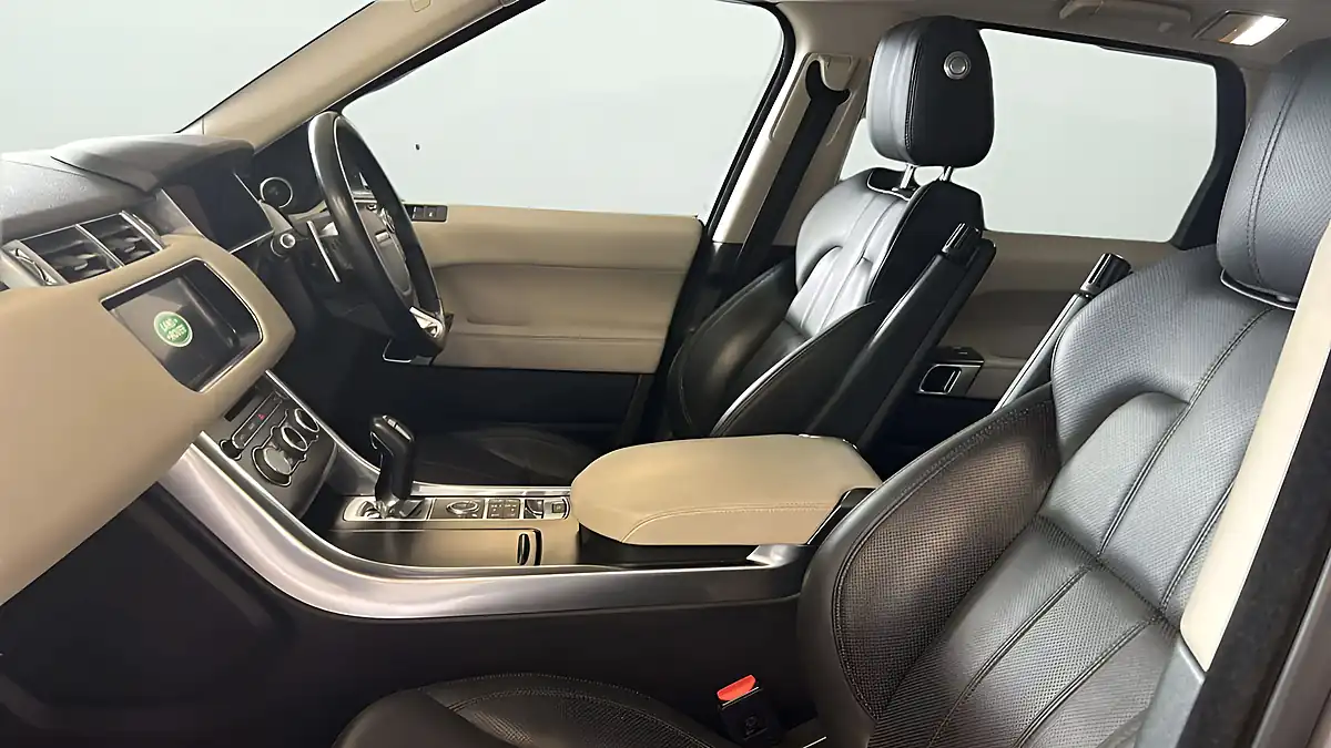 Used 2017 Land Rover Range Rover Sport Hse Dynamic Grey - Interior and Exterior details 16