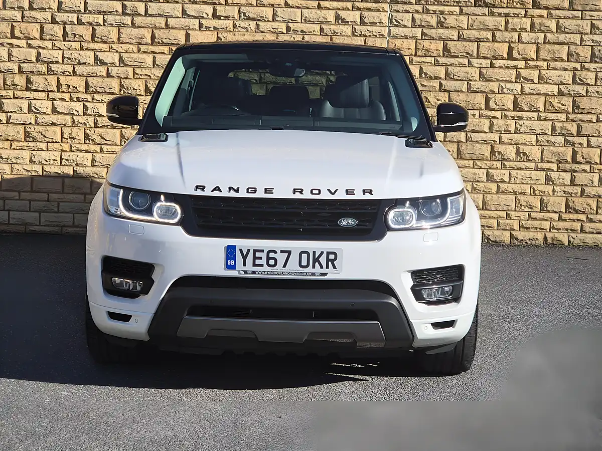 Used 2017 Land Rover Range Rover Sport Hse Dynamic White - Interior and Exterior details 7