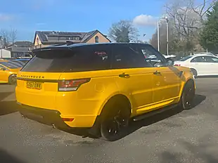 Used 2017 Land Rover Range Rover Sport Hse Dynamic Yellow - Interior and Exterior details 9