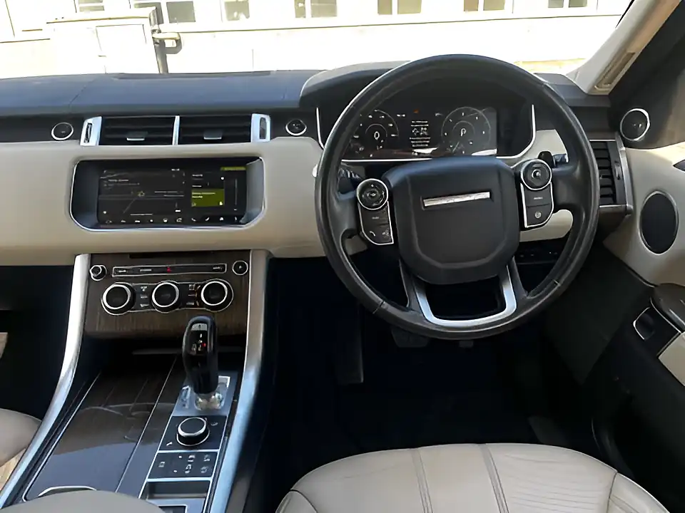 Used 2017 Land Rover Range Rover Sport Hse Red - Interior and Exterior details 13