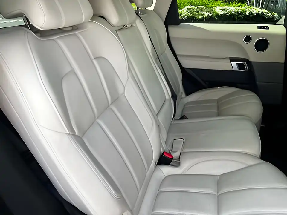 Used 2017 Land Rover Range Rover Sport Hse Red - Interior and Exterior details 17