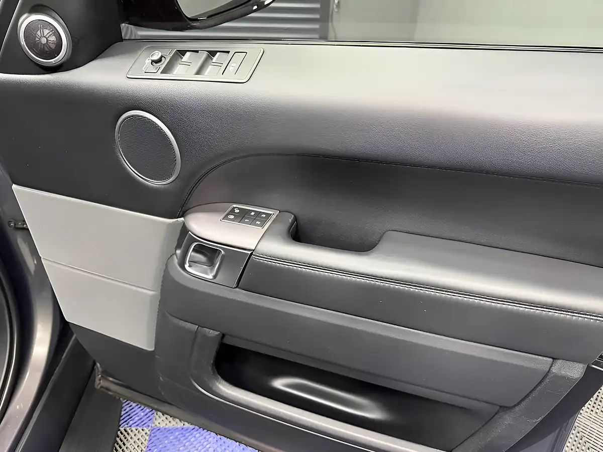 Used 2017 Land Rover Range Rover Sport Hse Waitomo Grey - Interior and Exterior details 18