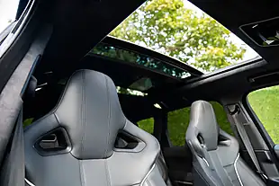 Used 2017 Land Rover Range Rover Sport Svr Black - Interior and Exterior details 3