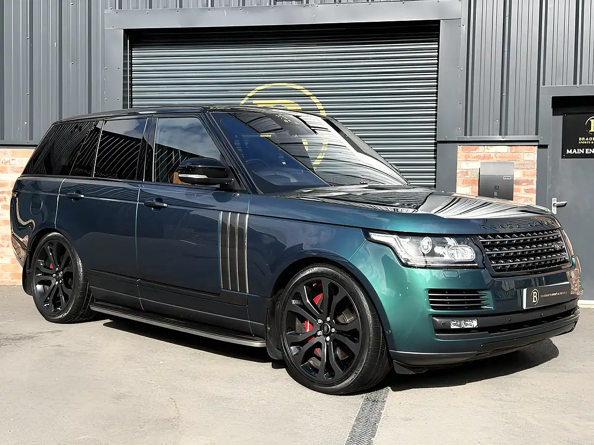 Used 2017 Land Rover Range Rover Sv Autobiography Dynamic Spectral Blue - Front View