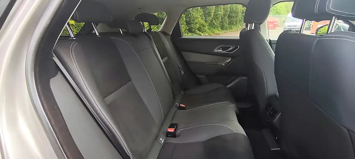 Used 2017 Land Rover Range Rover Velar Executive Silver - Interior and Exterior details 13