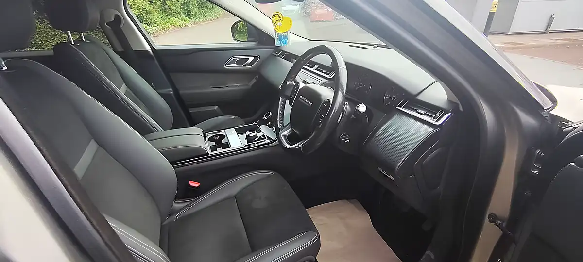 Used 2017 Land Rover Range Rover Velar Executive Silver - Interior and Exterior details 9
