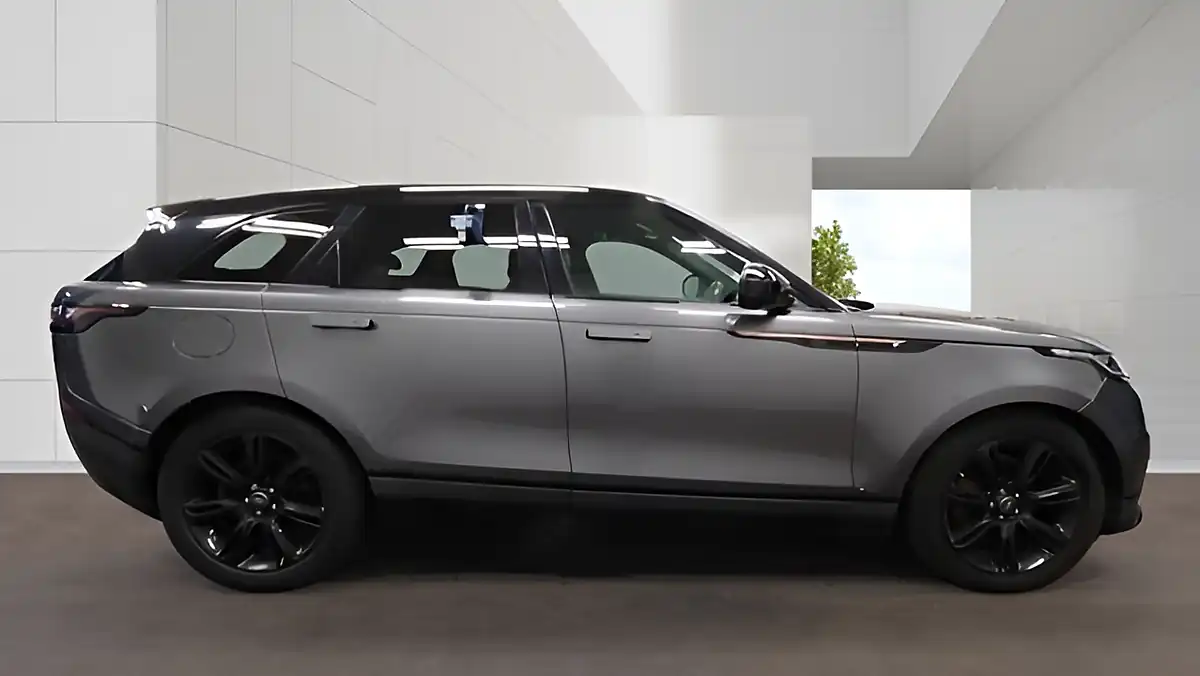 Used 2017 Land Rover Range Rover Velar First Edition Grey - Interior and Exterior details 8