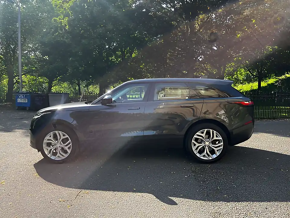 Used 2017 Land Rover Range Rover Velar Hse Grey - Interior and Exterior details 5
