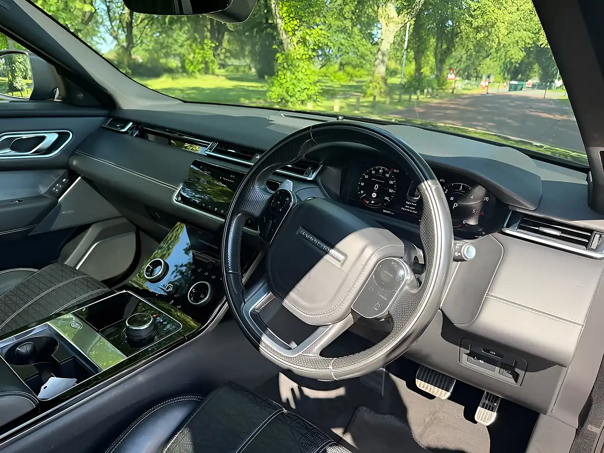 Used 2017 Land Rover Range Rover Velar R-Dynamic Hse Black - Interior and Exterior details 11