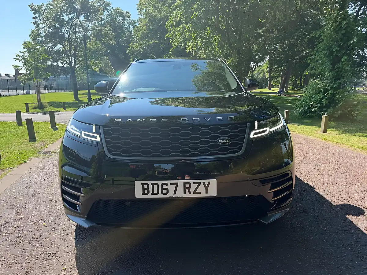 Used 2017 Land Rover Range Rover Velar R-Dynamic Hse Black - Interior and Exterior details 7