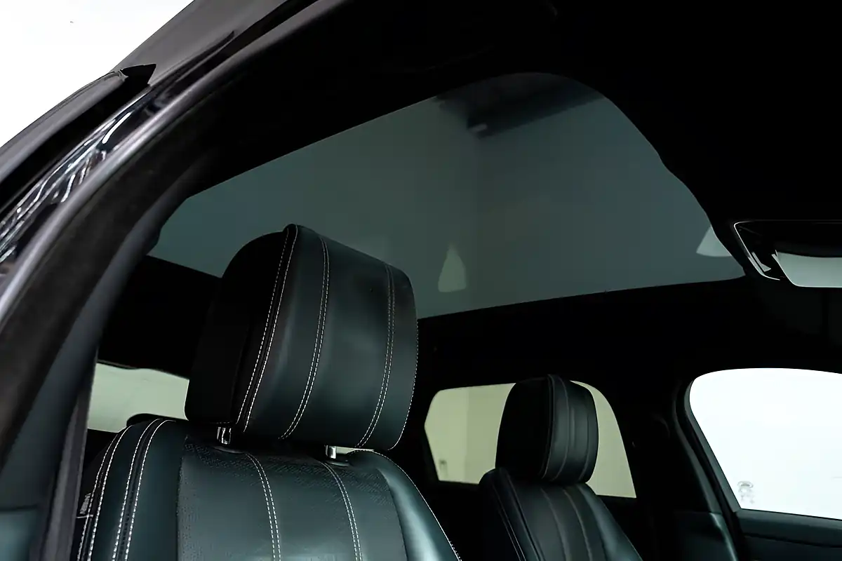 Used 2017 Land Rover Range Rover Velar R-Dynamic Hse Black - Interior and Exterior details 7
