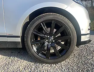 Used 2017 Land Rover Range Rover Velar R-Dynamic Hse Indus Silver - Interior and Exterior details 9