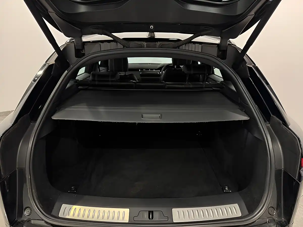 Used 2017 Land Rover Range Rover Velar R-Dynamic S Black - Interior and Exterior details 19